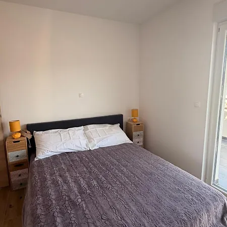 Apartamento Luxury Pronoia With Swimming Pool *